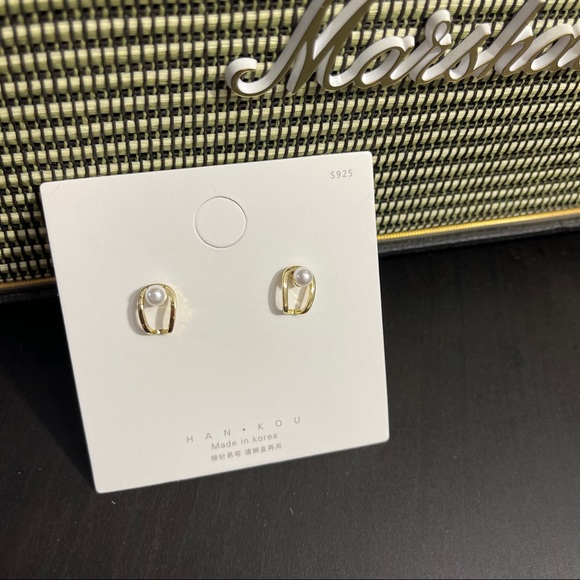 Gold pearl earrings - Picture 3 of 8